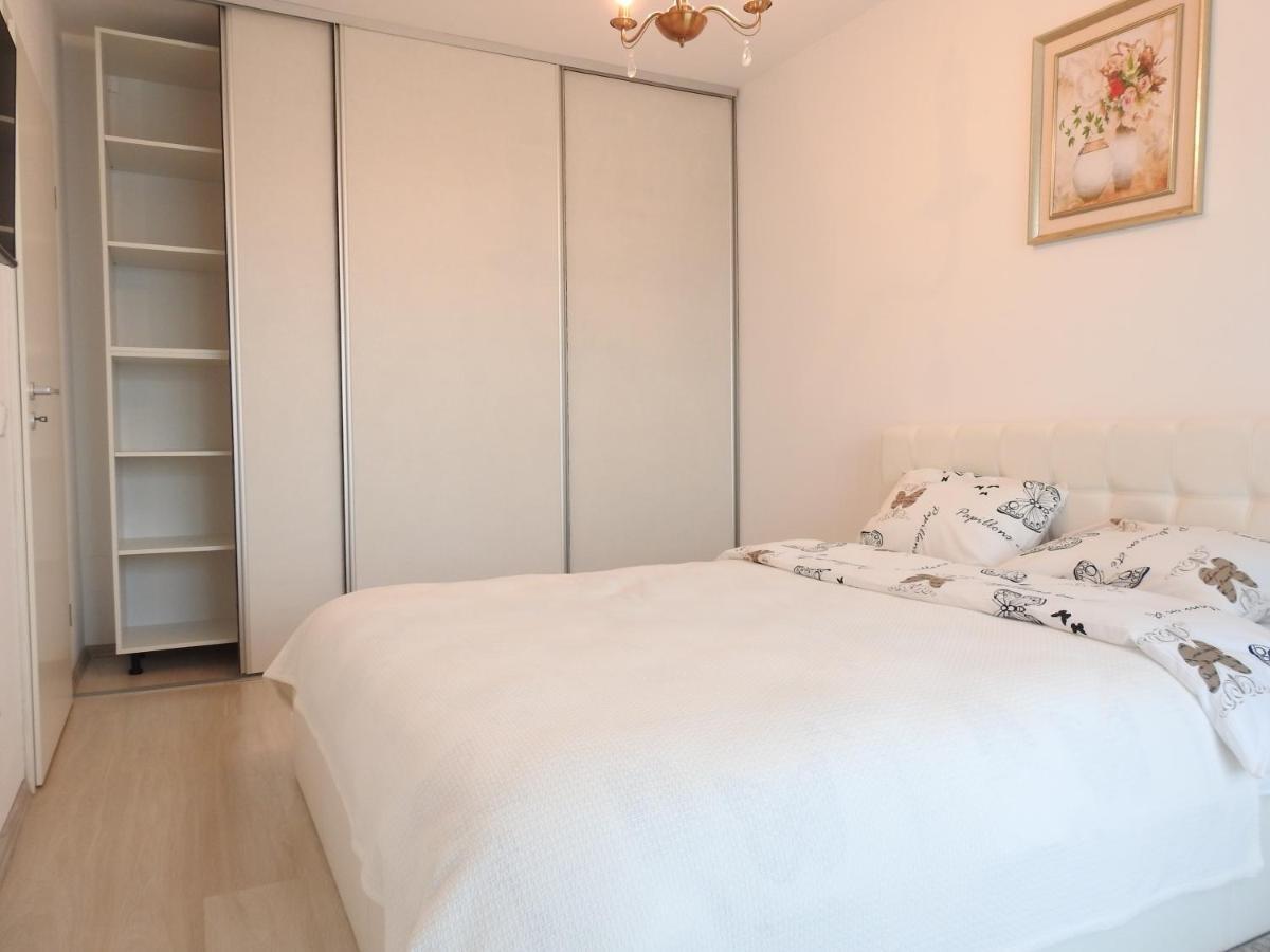 Trust Apartaments 2 Brasov Ngoại thất bức ảnh